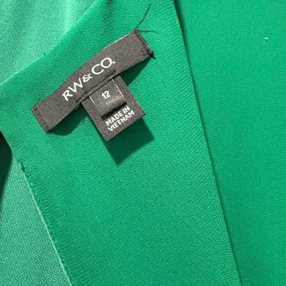 RW&CO. Emerald Green Cap-Sleeve Midi Dress - Picture 4 of 4